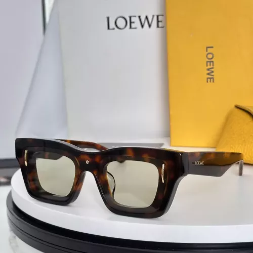 LOEWE AAA Quality Sunglasses #1324110