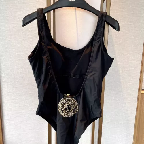 Cheap Versace Bathing Suits For Women #1324194 Replica Wholesale [$39.00 USD] [ITEM#1324194] on Replica Versace Bathing Suits