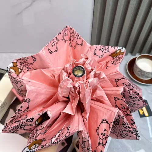 Cheap Moschino Umbrellas #1324322 Replica Wholesale [$29.00 USD] [ITEM#1324322] on Replica Moschino Umbrellas