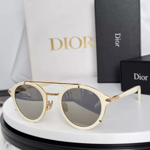 Christian Dior AAA Quality Sunglasses #1324342