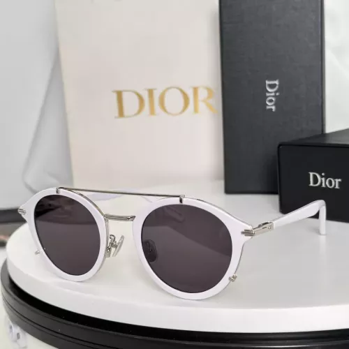 Christian Dior AAA Quality Sunglasses #1324343