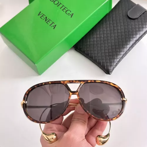 Bottega Veneta AAA Quality Sunglasses #1324378