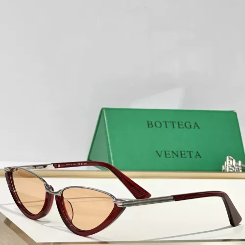 Bottega Veneta AAA Quality Sunglasses #1324401