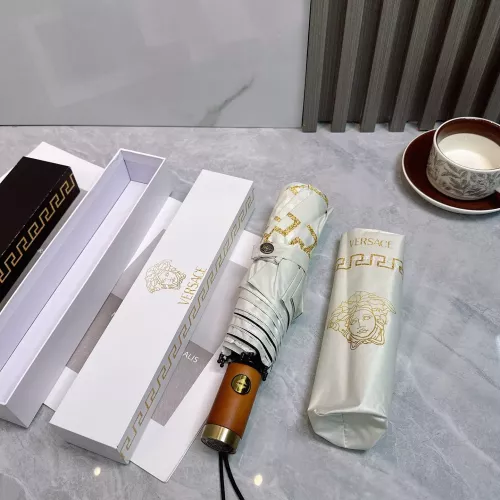 Cheap Versace Umbrellas #1324413 Replica Wholesale [$29.00 USD] [ITEM#1324413] on Replica Versace Umbrellas