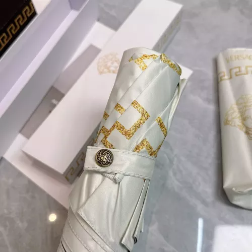 Cheap Versace Umbrellas #1324413 Replica Wholesale [$29.00 USD] [ITEM#1324413] on Replica Versace Umbrellas