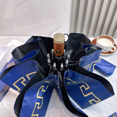 Cheap Versace Umbrellas #1324414 Replica Wholesale [$29.00 USD] [ITEM#1324414] on Replica Versace Umbrellas
