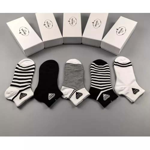 Cheap Prada Socks #1324492 Replica Wholesale [$25.00 USD] [ITEM#1324492] on Replica Prada Socks
