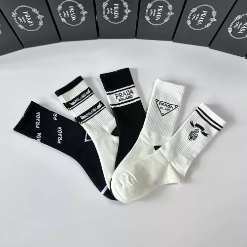 Cheap Prada Socks #1324613 Replica Wholesale [$29.00 USD] [ITEM#1324613] on Replica Prada Socks