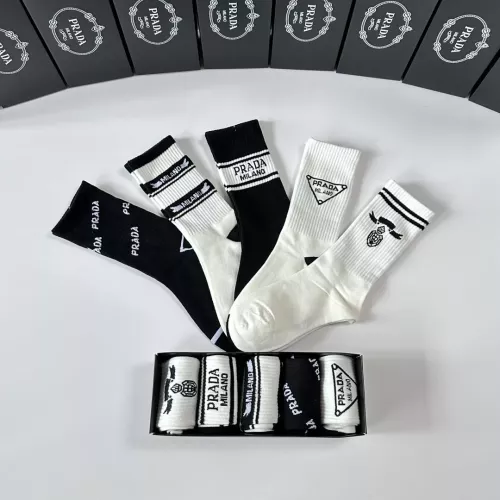 Cheap Prada Socks #1324613 Replica Wholesale [$29.00 USD] [ITEM#1324613] on Replica Prada Socks