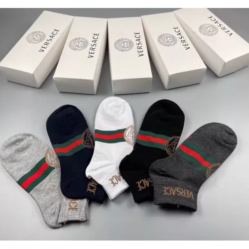 Cheap Versace Socks For Men #1324620 Replica Wholesale [$25.00 USD] [ITEM#1324620] on Replica Versace Socks