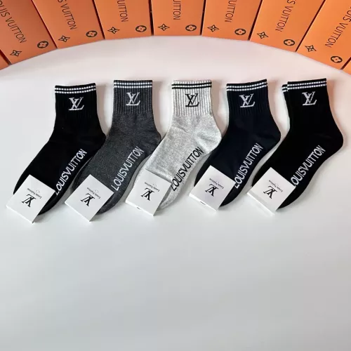 Cheap Louis Vuitton LV Socks #1324631 Replica Wholesale [$27.00 USD] [ITEM#1324631] on Replica Louis Vuitton LV Socks