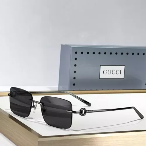 Gucci AAA Quality Sunglasses #1324644