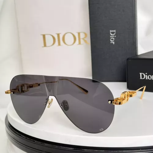 Christian Dior AAA Quality Sunglasses #1324874