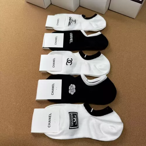 Cheap Chanel Socks For Women #1324931 Replica Wholesale [$25.00 USD] [ITEM#1324931] on Replica Chanel Socks