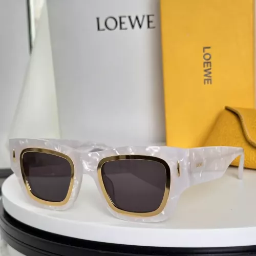LOEWE AAA Quality Sunglasses #1324948