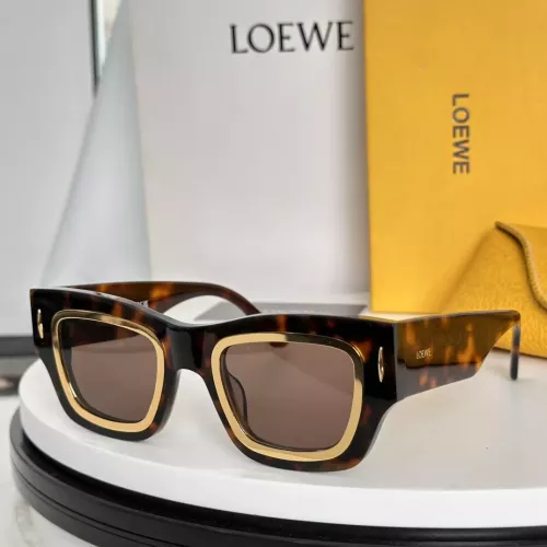 LOEWE AAA Quality Sunglasses #1324953