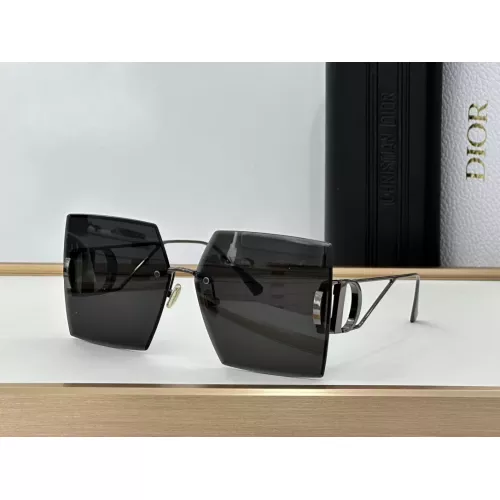 Christian Dior AAA Quality Sunglasses #1325075