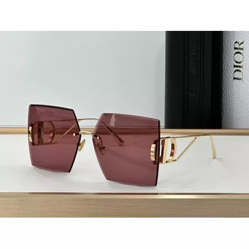 Christian Dior AAA Quality Sunglasses #1325080
