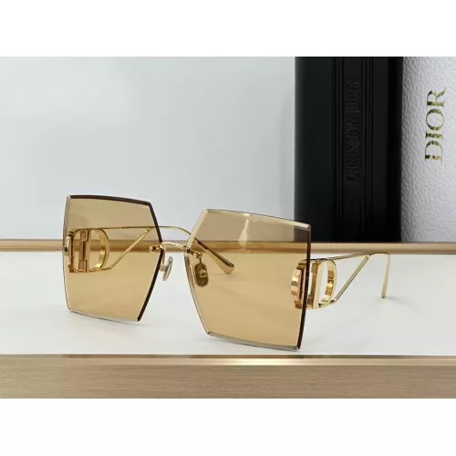 Christian Dior AAA Quality Sunglasses #1325081
