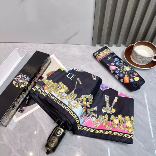 Cheap Versace Umbrellas #1325133 Replica Wholesale [$29.00 USD] [ITEM#1325133] on Replica Versace Umbrellas