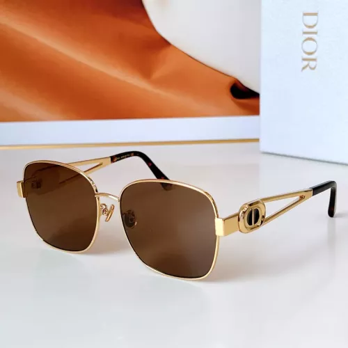 Christian Dior AAA Quality Sunglasses #1325264