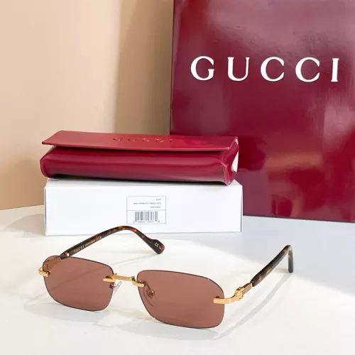 Gucci AAA Quality Sunglasses #1325334