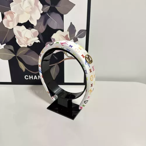 Cheap Louis Vuitton LV Headband For Women #1325464 Replica Wholesale [$27.00 USD] [ITEM#1325464] on Replica Louis Vuitton LV Headband