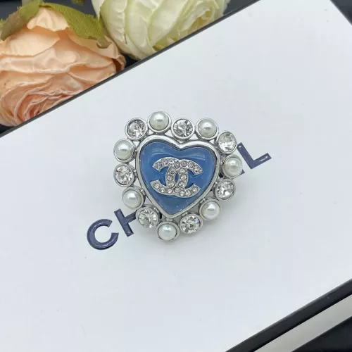 Cheap Chanel Brooches For Women #1325964 Replica Wholesale [$25.00 USD] [ITEM#1325964] on Replica Chanel Brooches