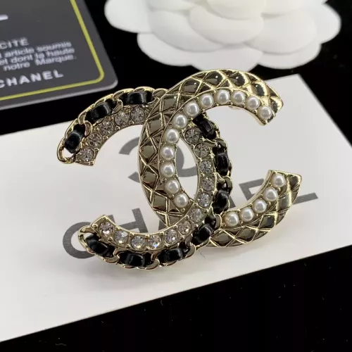 Cheap Chanel Brooches For Women #1325976 Replica Wholesale [$25.00 USD] [ITEM#1325976] on Replica Chanel Brooches