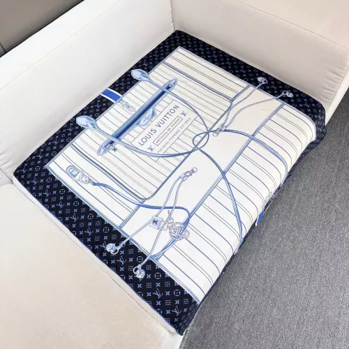 Louis Vuitton Silk Squares #1326017