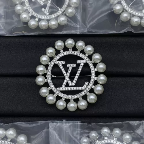 Louis Vuitton LV Brooches For Women #1326036