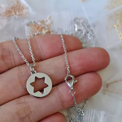 Cartier Necklaces #1326299
