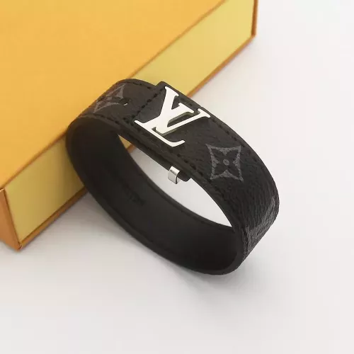 Louis Vuitton LV Bracelets #1326317