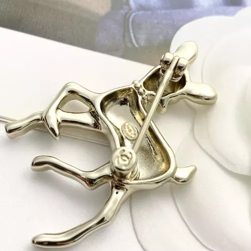 Cheap Chanel Brooches For Women #1326332 Replica Wholesale [$32.00 USD] [ITEM#1326332] on Replica Chanel Brooches