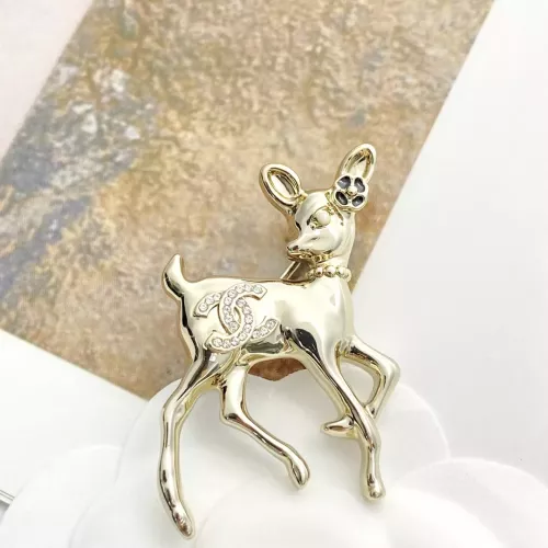 Cheap Chanel Brooches For Women #1326332 Replica Wholesale [$32.00 USD] [ITEM#1326332] on Replica Chanel Brooches