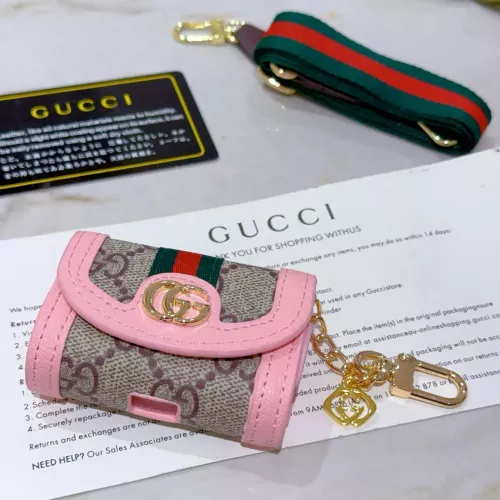 Gucci Key Holder And Bag Buckle #1326356