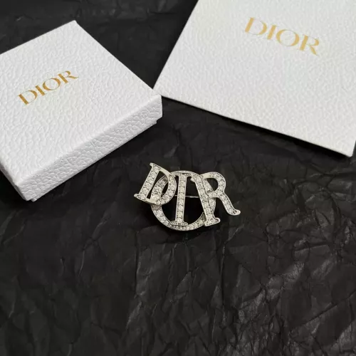 Cheap Christian Dior Brooches For Women #1326400 Replica Wholesale [$45.00 USD] [ITEM#1326400] on Replica Christian Dior Brooches