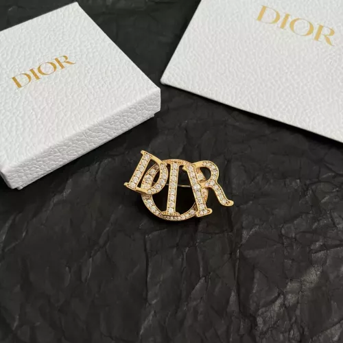 Cheap Christian Dior Brooches For Women #1326401 Replica Wholesale [$45.00 USD] [ITEM#1326401] on Replica Christian Dior Brooches