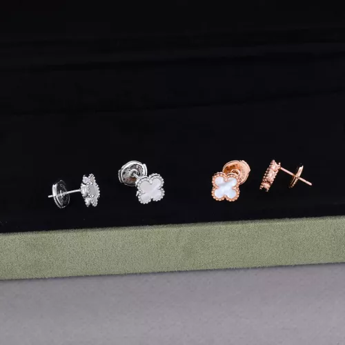 Cheap Van Cleef &amp; Arpels Earrings For Women #1326416 Replica Wholesale [$32.00 USD] [ITEM#1326416] on Replica Van Cleef &amp; Arpels Earrings