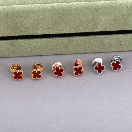 Cheap Van Cleef &amp; Arpels Earrings For Women #1326423 Replica Wholesale [$32.00 USD] [ITEM#1326423] on Replica Van Cleef &amp; Arpels Earrings