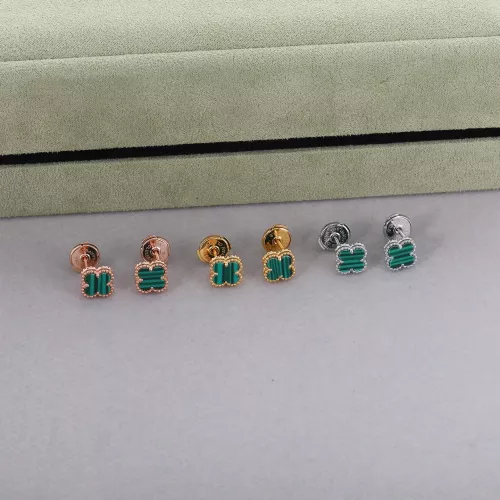 Cheap Van Cleef &amp; Arpels Earrings For Women #1326424 Replica Wholesale [$32.00 USD] [ITEM#1326424] on Replica Van Cleef &amp; Arpels Earrings