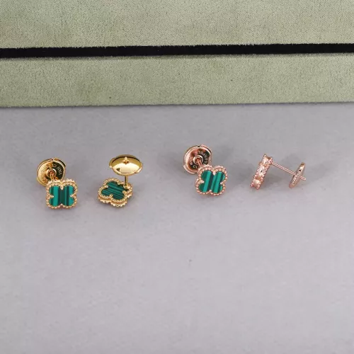 Cheap Van Cleef &amp; Arpels Earrings For Women #1326426 Replica Wholesale [$32.00 USD] [ITEM#1326426] on Replica Van Cleef &amp; Arpels Earrings