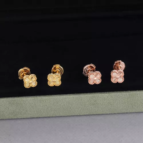 Cheap Van Cleef &amp; Arpels Earrings For Women #1326428 Replica Wholesale [$32.00 USD] [ITEM#1326428] on Replica Van Cleef &amp; Arpels Earrings