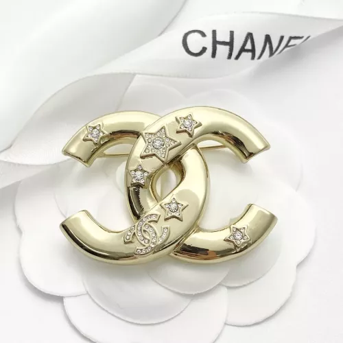 Chanel Brooches For Women #1326501