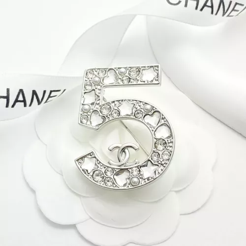 Cheap Chanel Brooches For Women #1326530 Replica Wholesale [$34.00 USD] [ITEM#1326530] on Replica Chanel Brooches