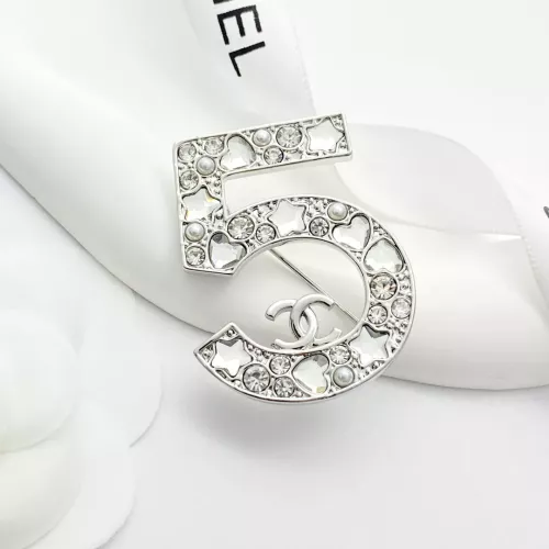 Cheap Chanel Brooches For Women #1326530 Replica Wholesale [$34.00 USD] [ITEM#1326530] on Replica Chanel Brooches