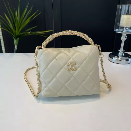 Chanel Messenger Bags For Women #1326578