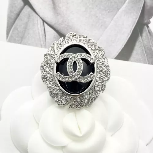 Cheap Chanel Brooches For Women #1326587 Replica Wholesale [$34.00 USD] [ITEM#1326587] on Replica Chanel Brooches