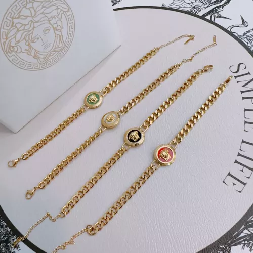 Cheap Versace Bracelets #1326603 Replica Wholesale [$40.00 USD] [ITEM#1326603] on Replica Versace Bracelets