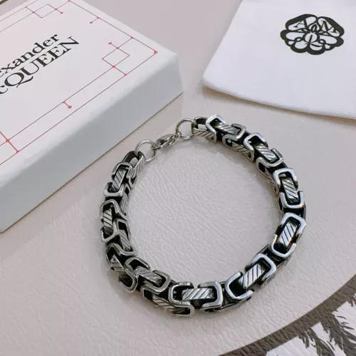 Cheap Alexander McQueen Bracelets #1326653 Replica Wholesale [$45.00 USD] [ITEM#1326653] on Replica Alexander McQueen Bracelets